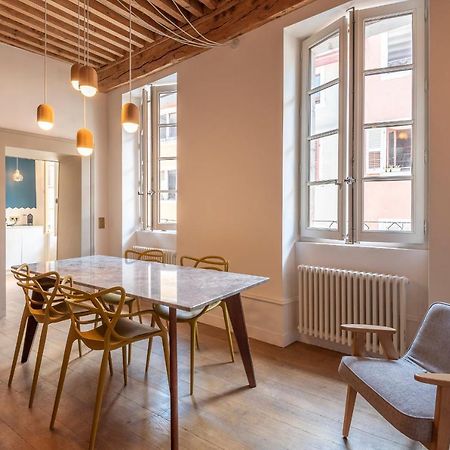 Spacious Apartment Rated 4 Stars In The Heart Of The Old Town Annecy Bagian luar foto