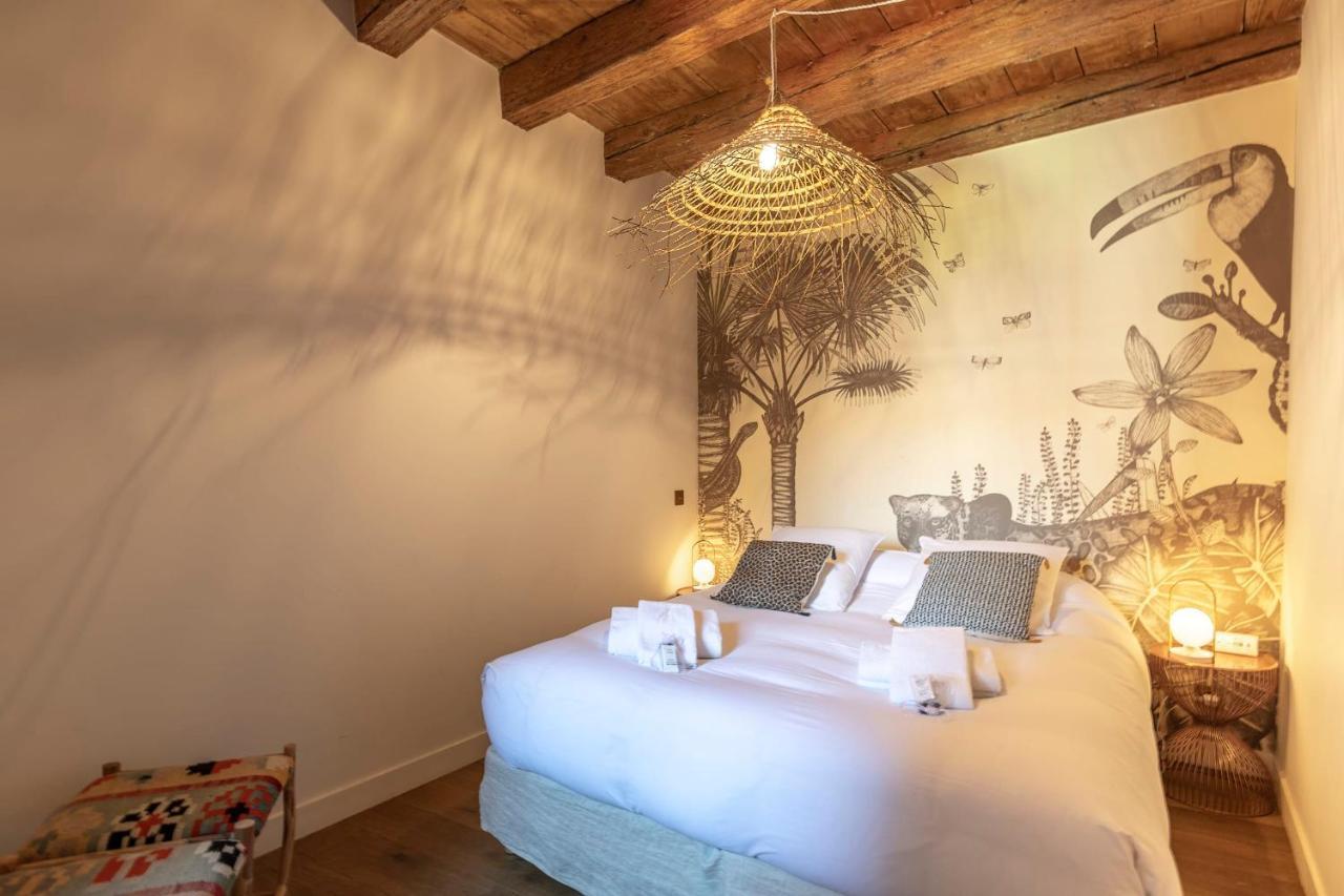 Spacious Apartment Rated 4 Stars In The Heart Of The Old Town Annecy Bagian luar foto